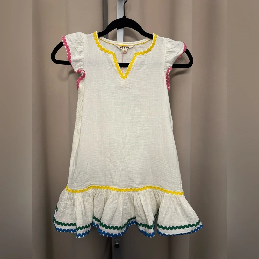Mini Boden White Emmy Woven Beach